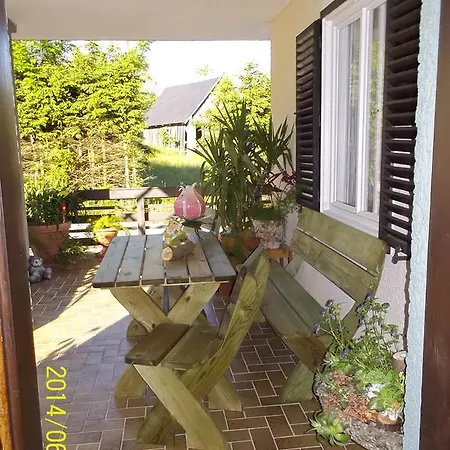 Haus Wastl Apartment